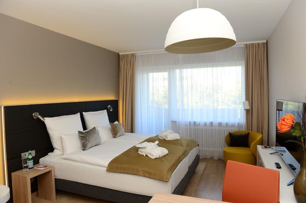 Frederics Muenchen City Schwabing מראה חיצוני תמונה